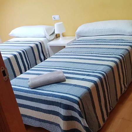 Hotel Javier Pedrouzo Sleeping Group Exterior foto